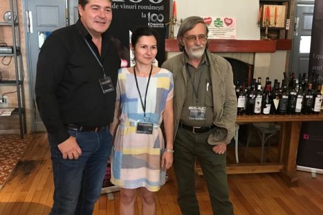 42612225_338626693375382_5408220555675435008_n