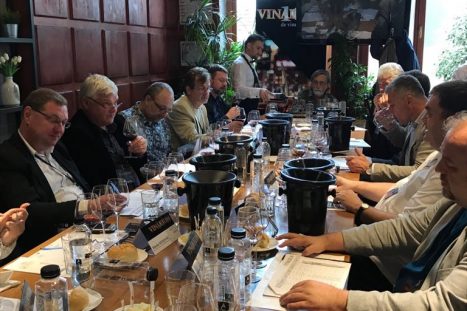 42698732_232694184268433_8031878912726269952_n