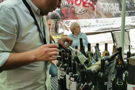 60914820_2330162200401042_1674548387967401984_o_2330162193734376