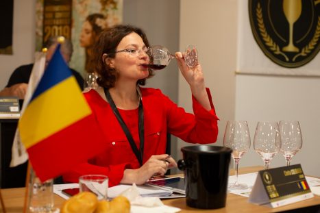 60923900_2330141333736462_5155342532078469120_o_2330141327069796