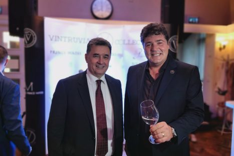 61033317_2330149247069004_1156506260405747712_o_2330149240402338