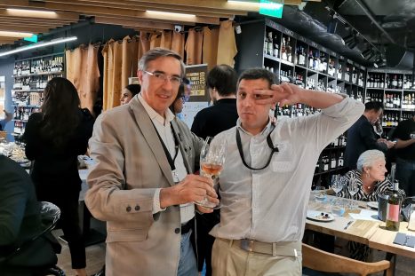 61034892_2330153613735234_398834275174055936_o_2330153607068568