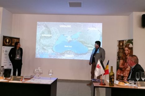 61116839_2330153780401884_5877420491240636416_o_2330153777068551