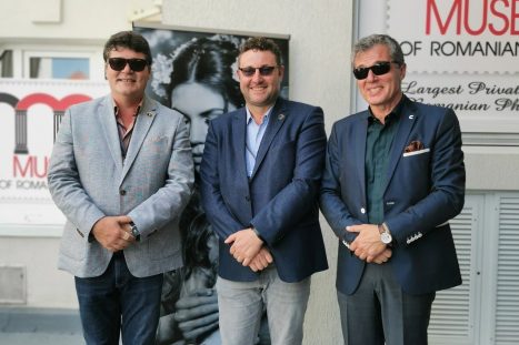 61418006_2333862786697650_8436263406633222144_o_2333862780030984