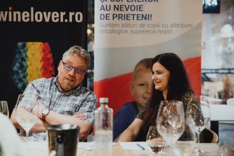 61420669_2334516069965655_1668601498939949056_o_2334516063298989