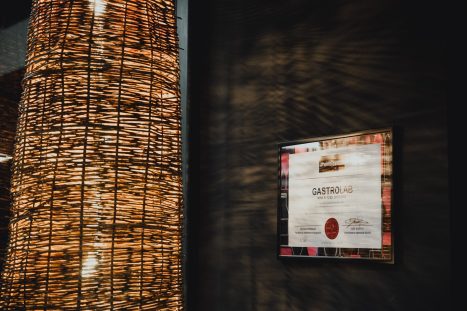 61538675_2334524676631461_5264958438298877952_o_2334524673298128